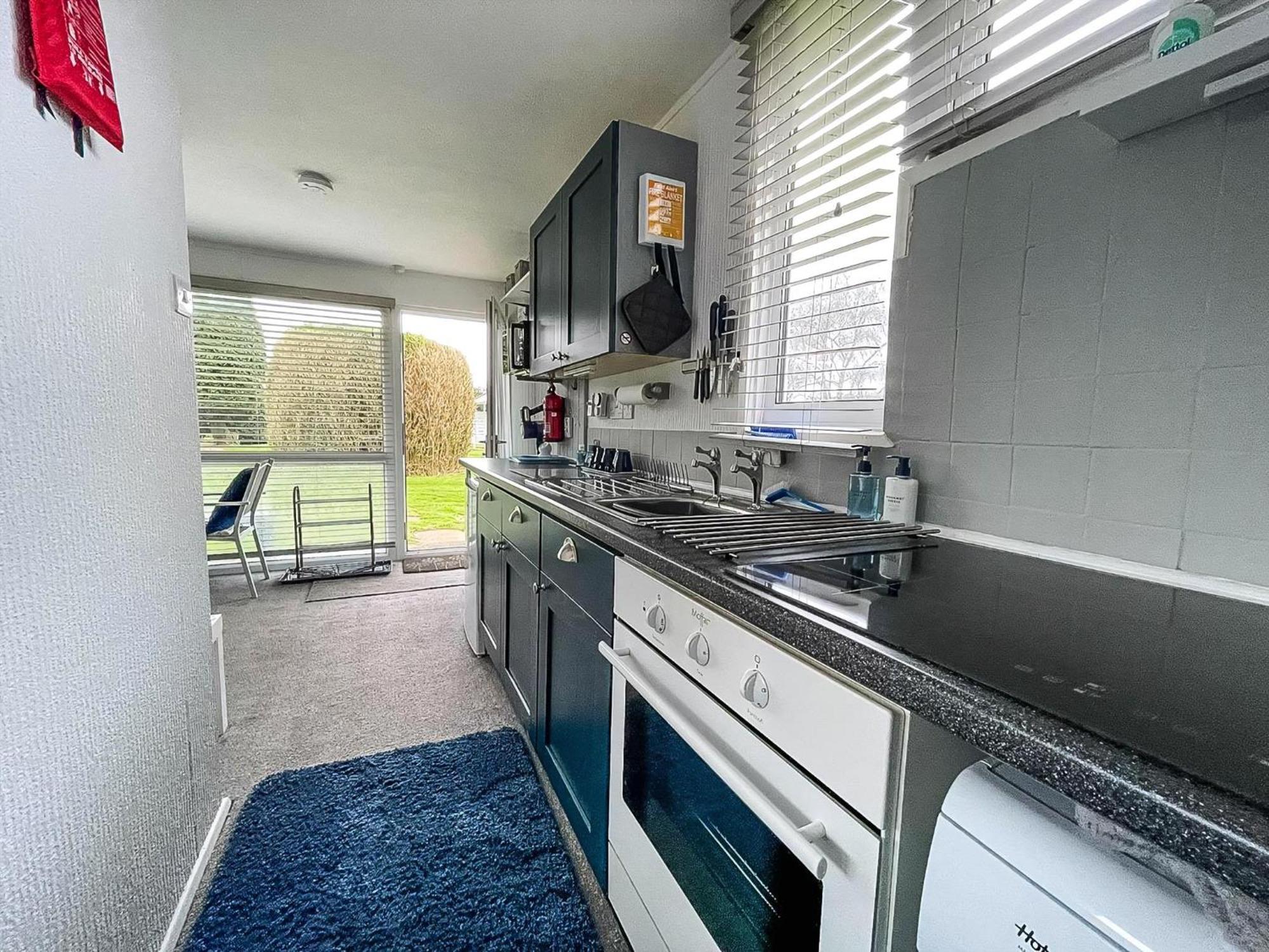 Lovely 4 Berth Chalet In The Coastal Village Of Heacham, Ref 92018Cs Buitenkant foto
